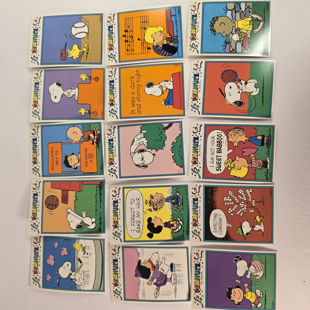 Peanuts Blue and Orange Trading Cards Collection